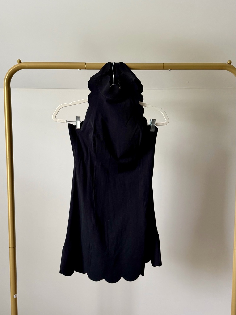 NWOT Wiskii Scallop Back Mock Neck Dress Black Large - Picture 2 of 6